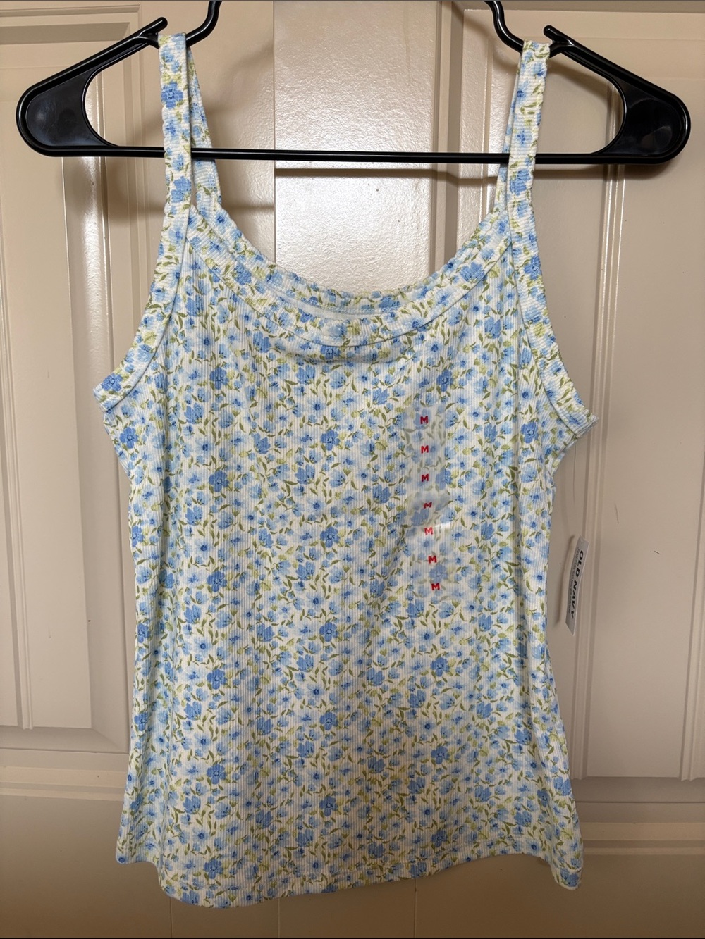 Old Navy tank top NWT